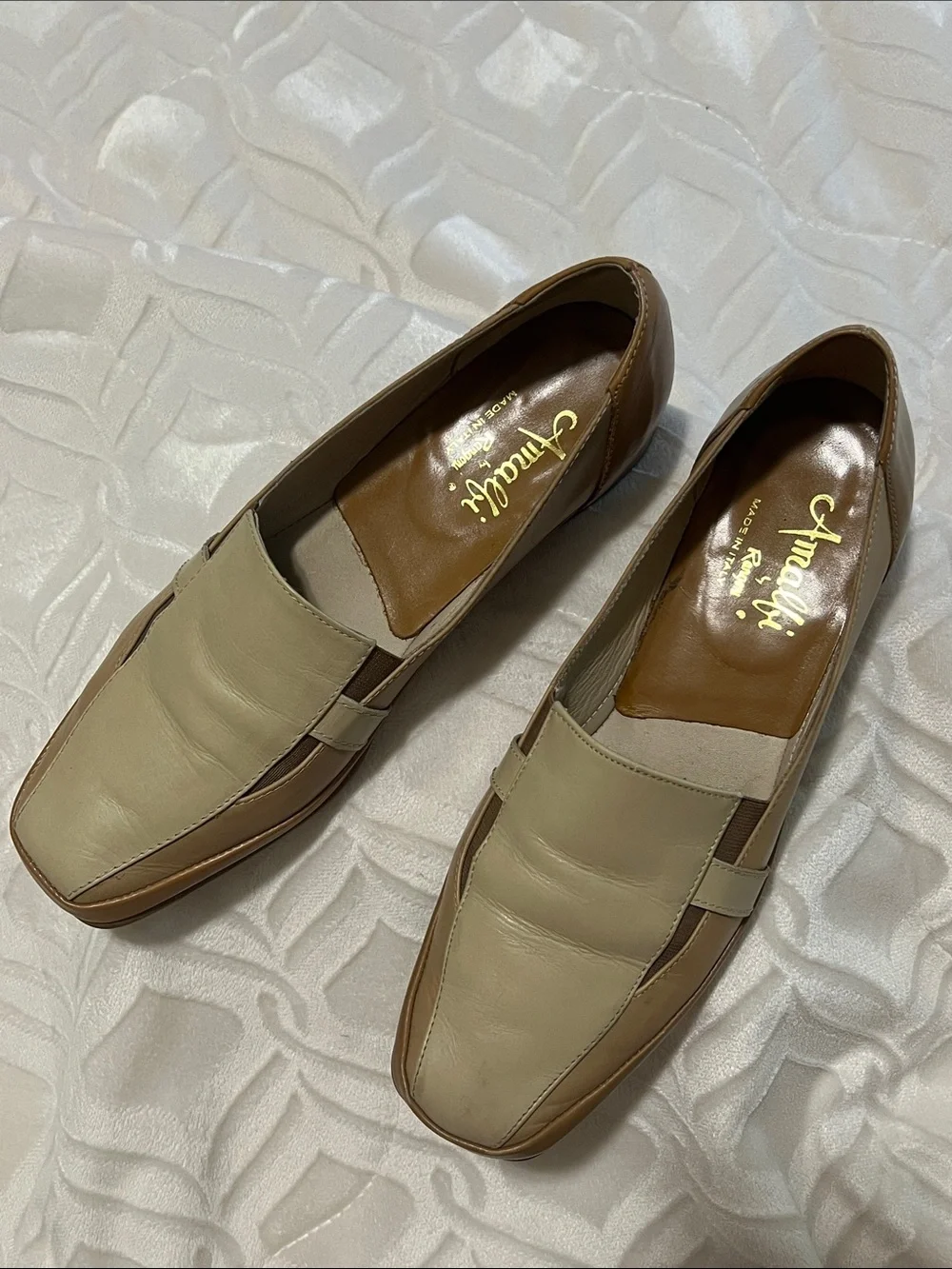 Amalfi Italian Leather Loafers - Picture 4 of 16